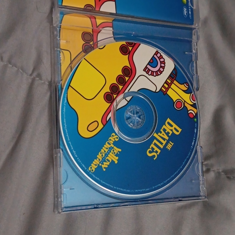 The Beatles CD yellow submarine  CD the Beatles - Picture 4 of 6